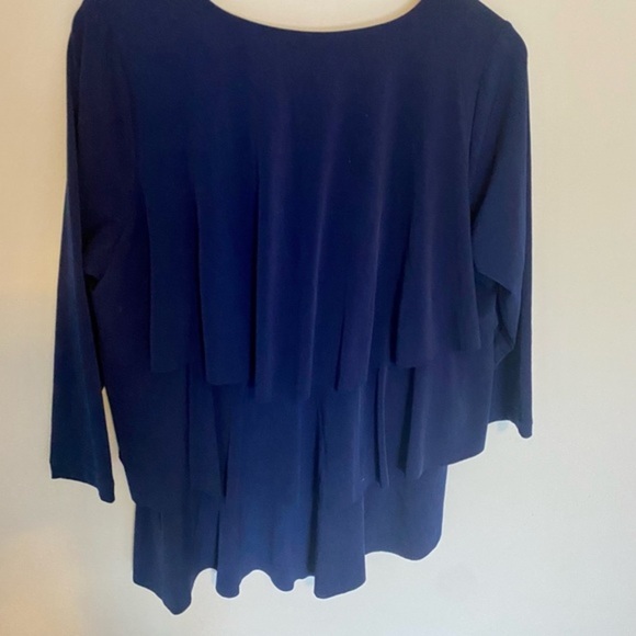 Susan Graver New with tags Liquid Knit Tiered Embellished Top blue large - Picture 9 of 10